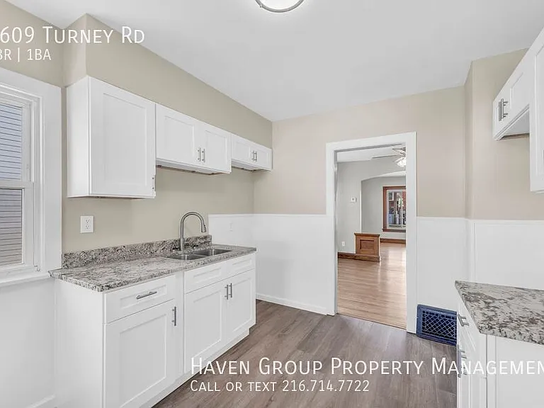 4609 Turney Rd — Photo 12