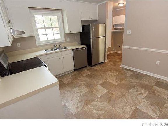 4th image of 5339 Coronado Dr