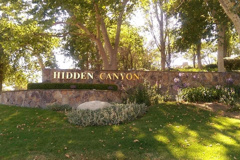 1st image of 512 Via Colinas