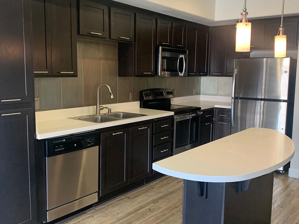 1st image of 453 N 10th Ave #414