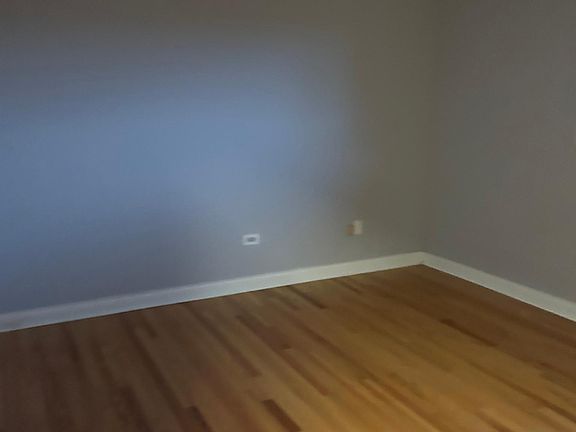 4th image of 17012 S Redwood Ct