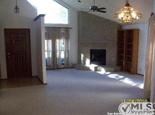 3458 River North Dr, San Antonio, TX 78230