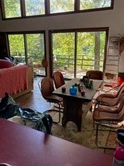 5th image of 2493 Chiloway Rd