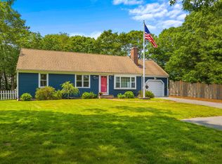 225 Skunknet Rd, Centerville, MA 02632