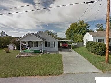 1st image of 121 Belle Ave