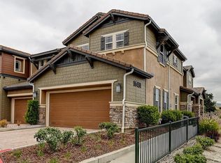 16431 W Nicklaus Dr UNIT 140, Sylmar, CA 91342