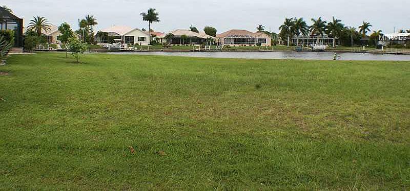 2nd image of 500 La Caruna Ct