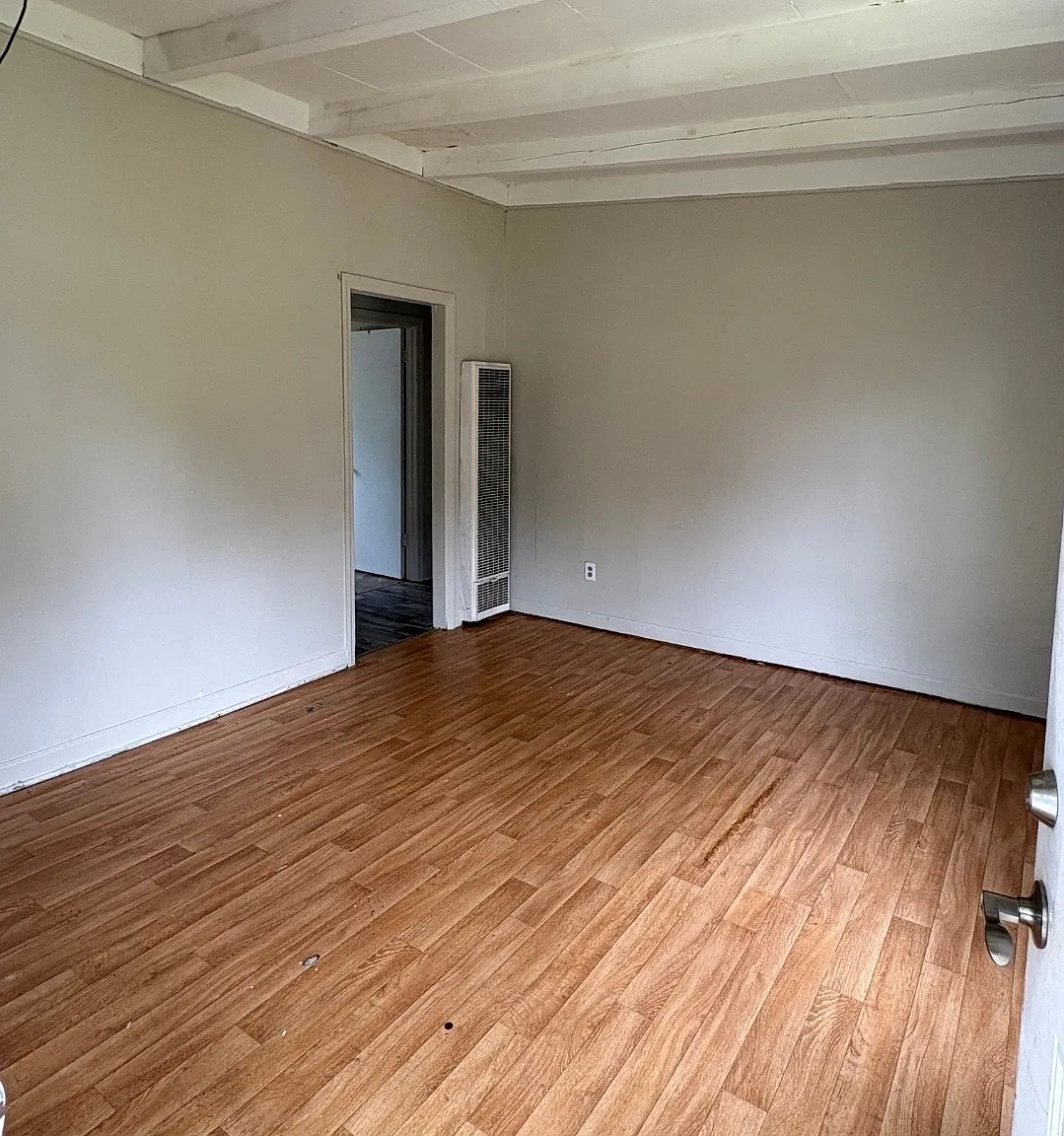2 bed, 832 sqft, $550 — Photo 1