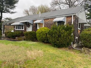 18 Leahaven Rd, Weymouth, MA 02190