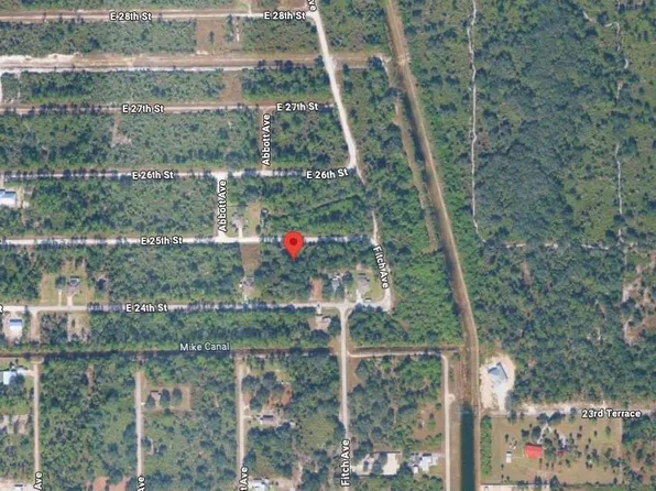 4242 E 25th ST, ALVA, FL 33920