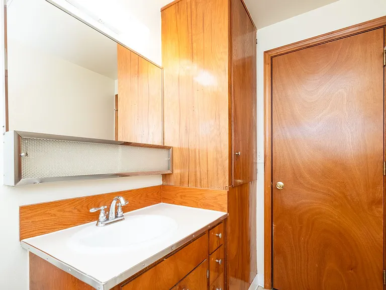 4645 SE King Rd — Photo 16