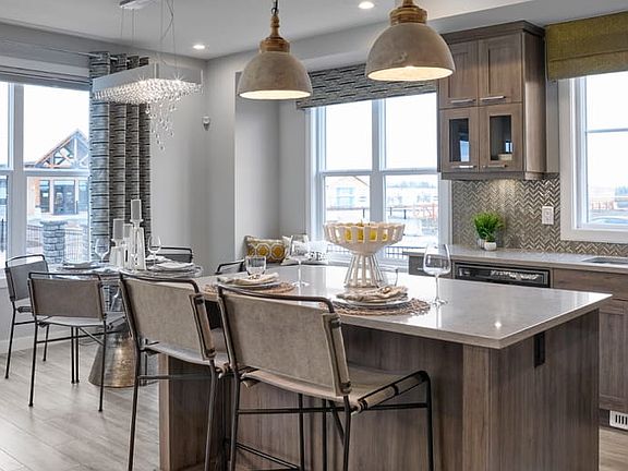 Cardston Corner Rear Lane Town, Kitchen and Dining Room
