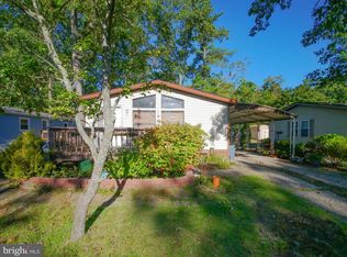 11 Cardinal Dr, Egg Harbor City, NJ 08215