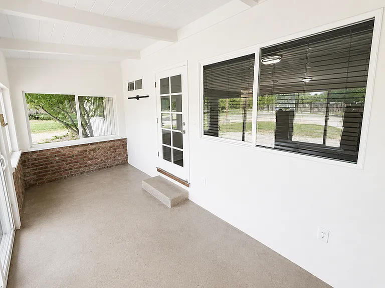 3682 Bay Ave — Photo 39