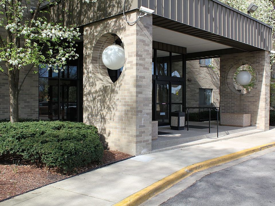 1st image of 6340 Americana Dr APT 220