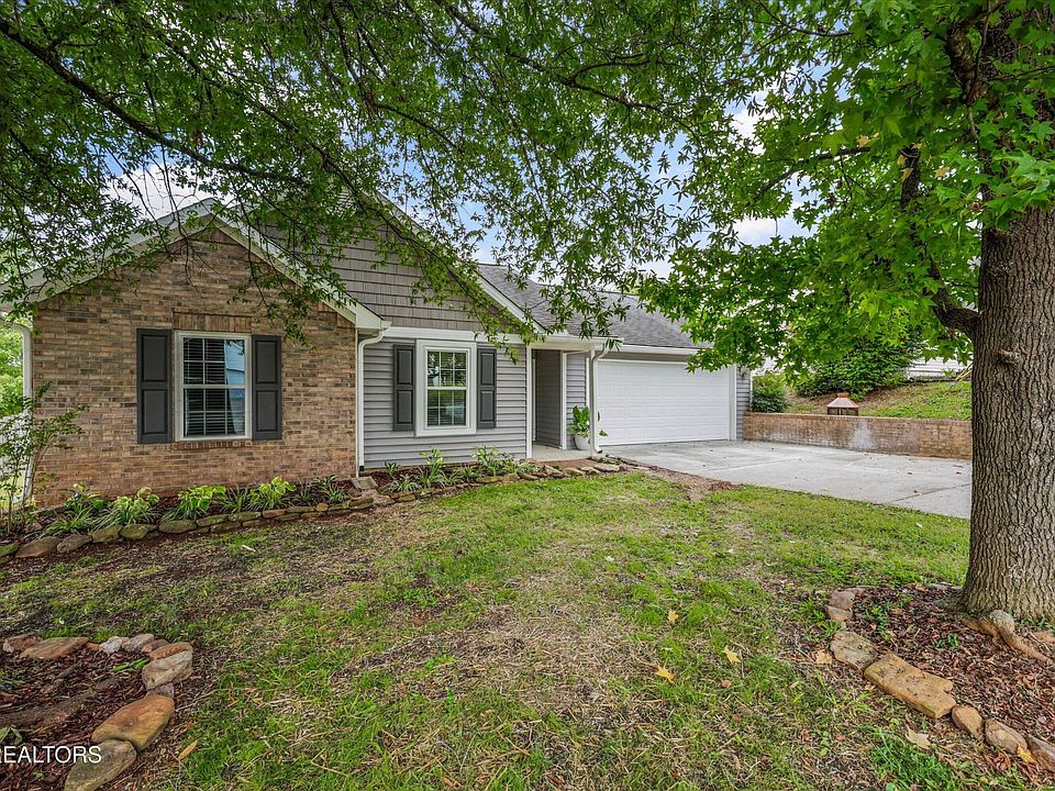 1st image of 2312 Bainbridge Way