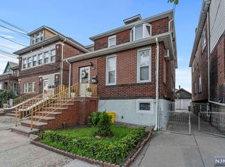 410 Morningside Ave, Fairview, NJ 07022