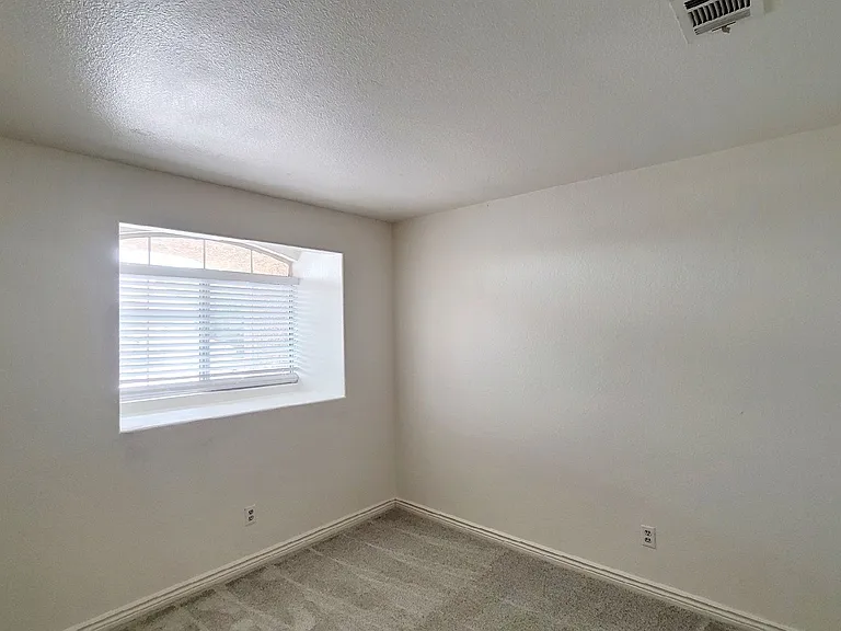 8016 Cimarron Ridge Dr #201 — Photo 14