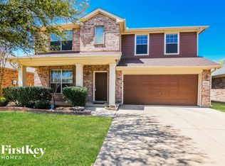 14029 Lost Spurs Rd, Roanoke, TX 76262