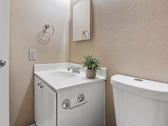 4th image of 4818 Creekway #2D-688278