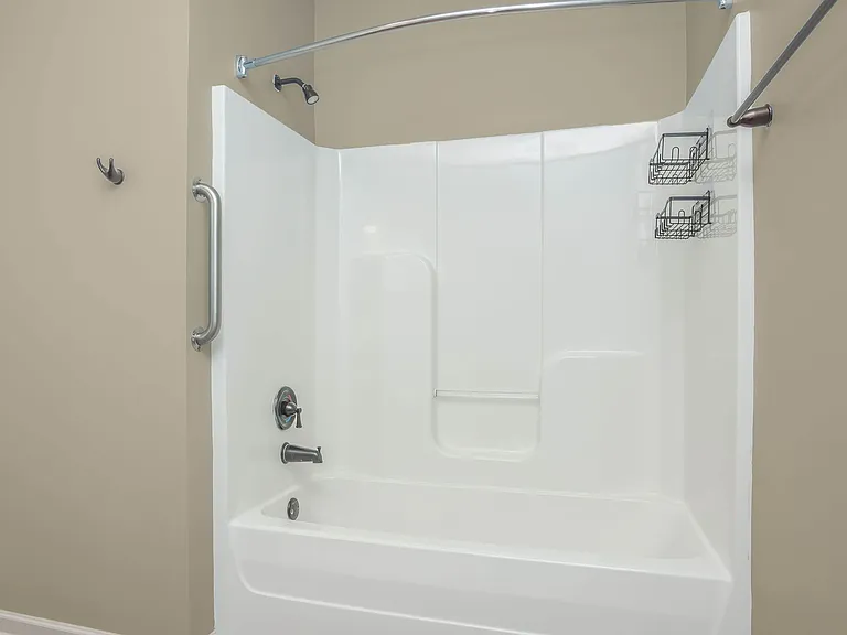 Stonewater Place Apartments — Photo 46