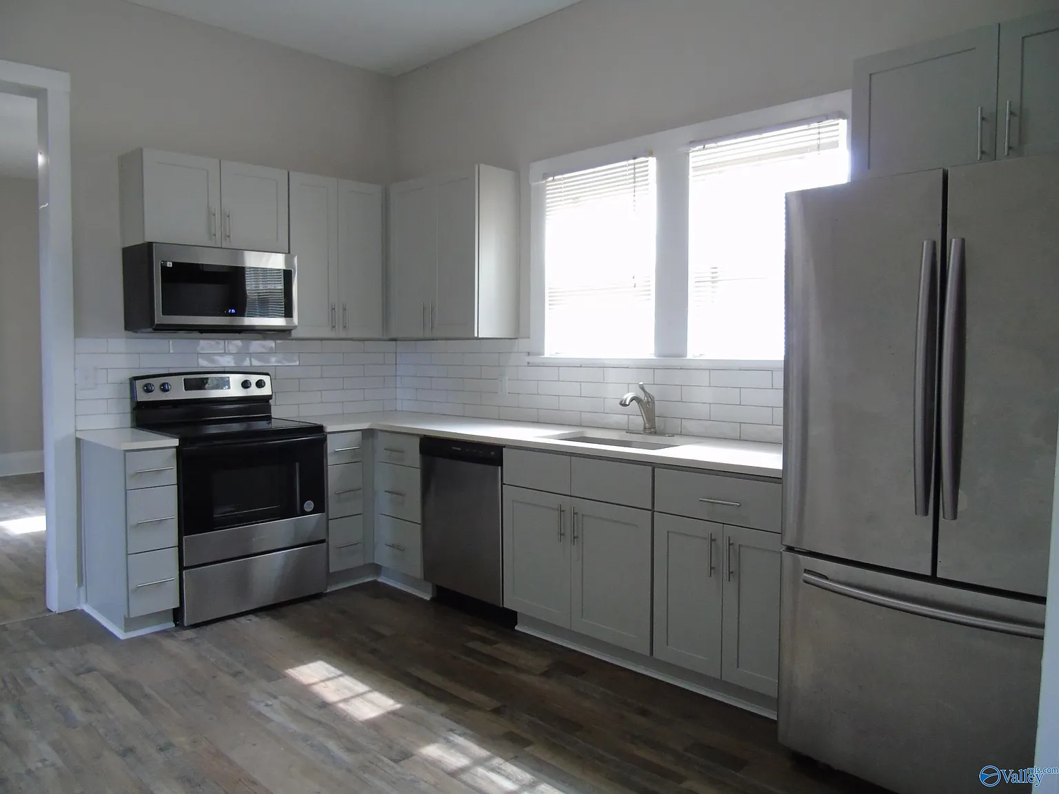 2 bed, 1275 sqft, $1,495 — Photo 4