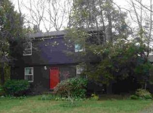 4 Randall Rd, Ipswich, MA 01938