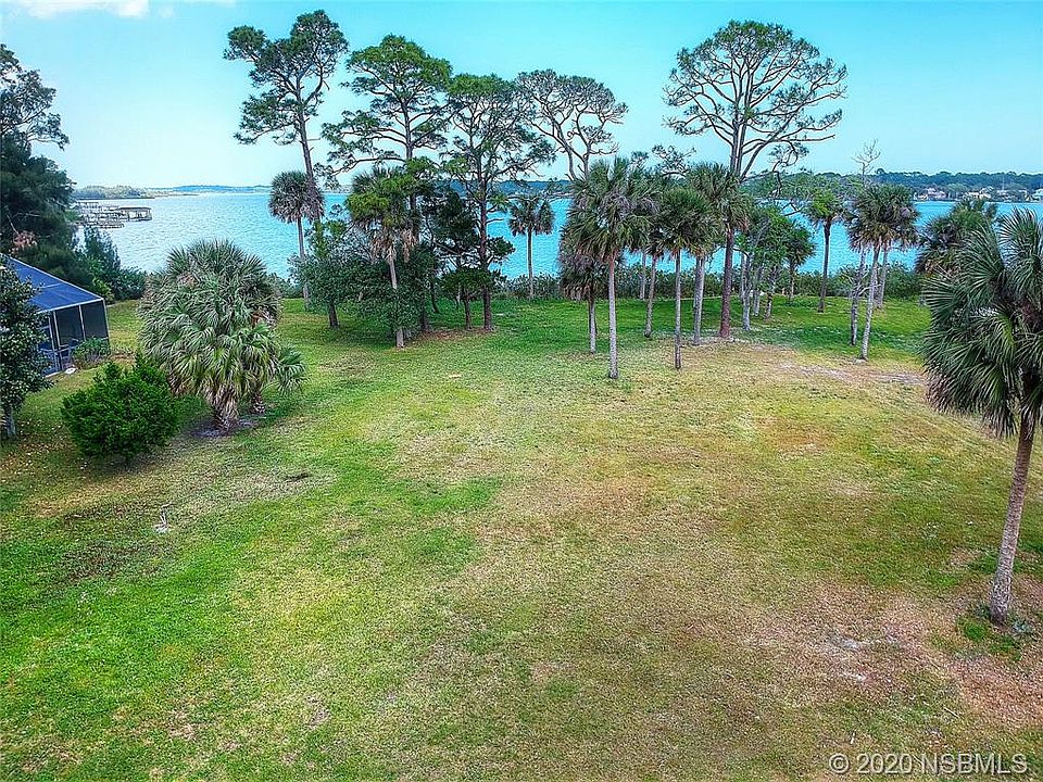 1st image of 1879 Bayview Dr