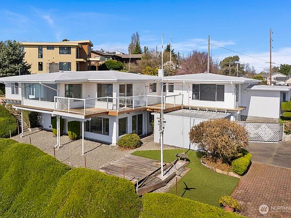 2nd image of 1244 Browns Point Boulevard