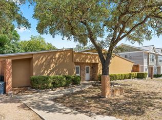 525 W Hutchison St #B, San Marcos, TX 78666