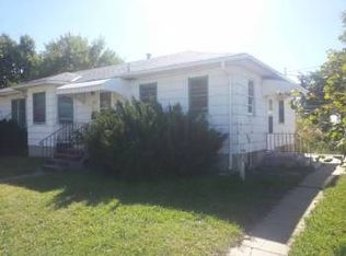 107 W Oklahoma Ave, Grand Island, NE 68801