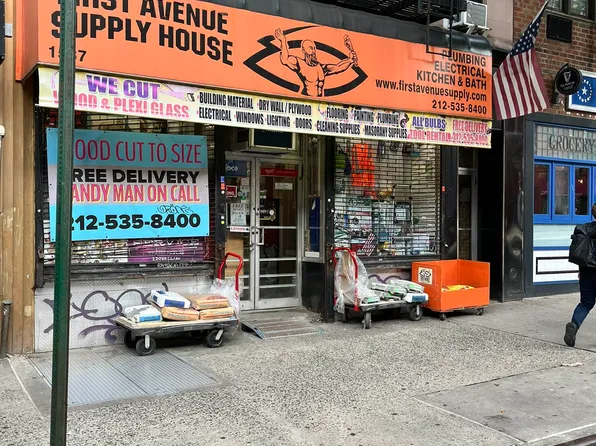 330 East 83rd Street image 19 of 20