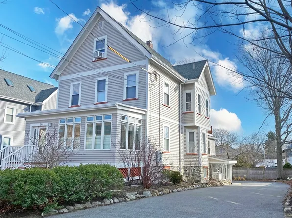 241 Mountain Ave, Malden, MA 02148