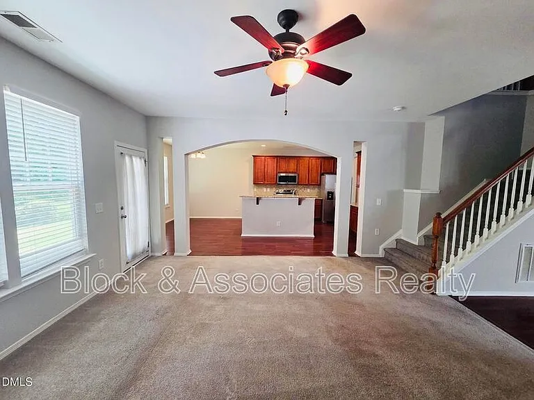 8208 Stone Cellar Dr — Photo 26