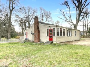 310 Boulevard Dr, Wayne, NJ