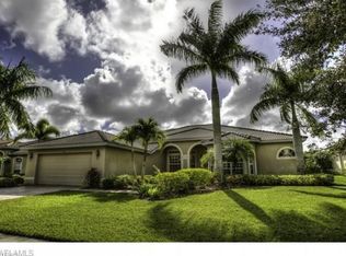 7252 Sugar Palm Ct, Fort Myers, FL 33966