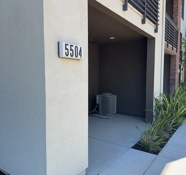 5504 El Dorado Ln