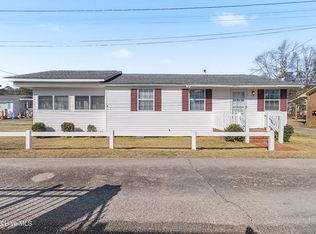 75 Clarkland Village Street, Elizabethtown, NC 28337