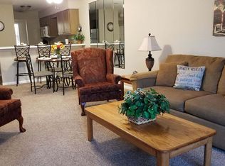 146 Bunker Ridge Dr APT 11, Branson, MO 65616