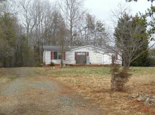 2990 Heavners Farm Ct, Vale, NC 28092