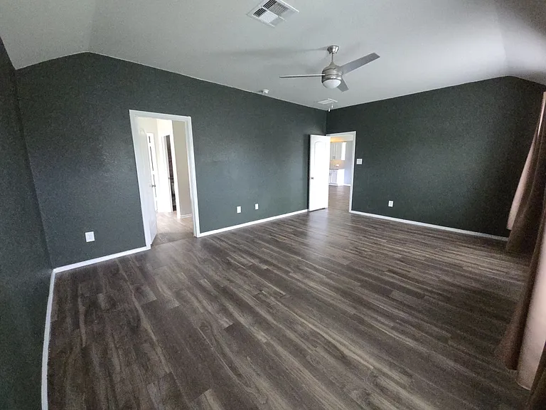 20415 Green Mountain Dr — Photo 12