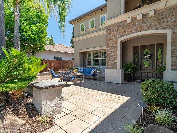 2nd image of 1617 Etchingham Dr