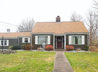 160 Plumtree Rd, Springfield, MA 01118
