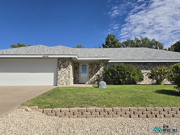 3rd image of 3307 Riverside Dr