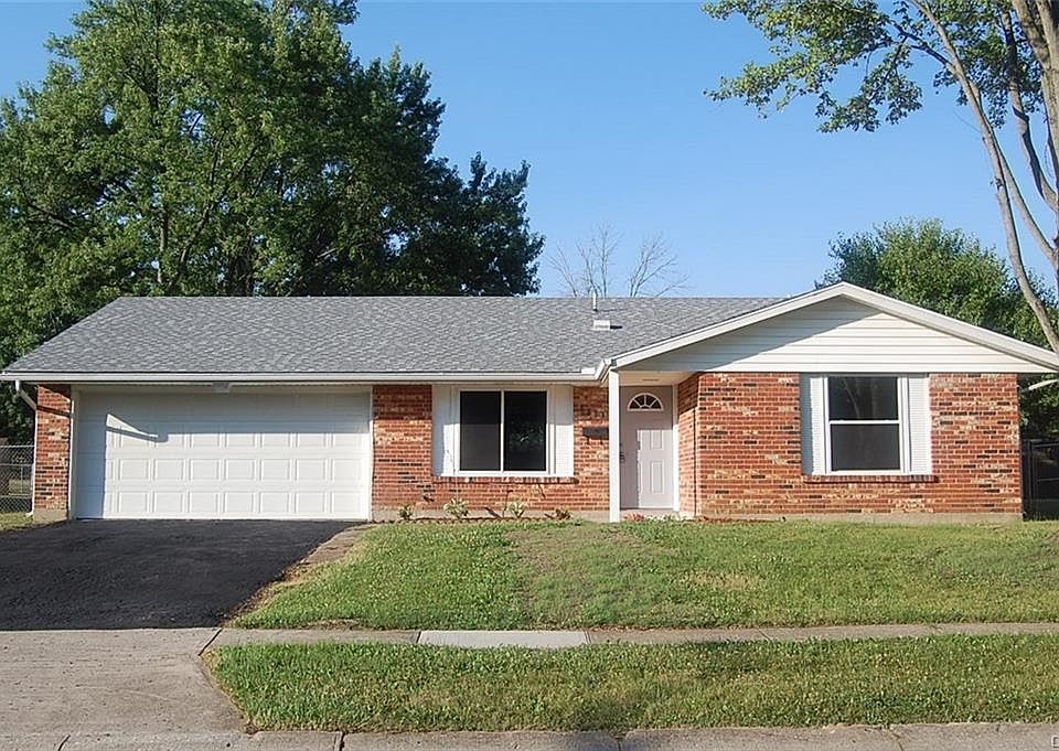 1st image of 6833 Laurelview Dr