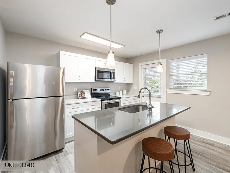 3340 Washburn Ave — Photo 23