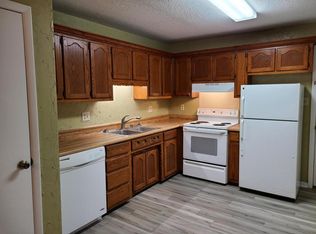 1801 Graymont Ln, Decatur, AL 35603