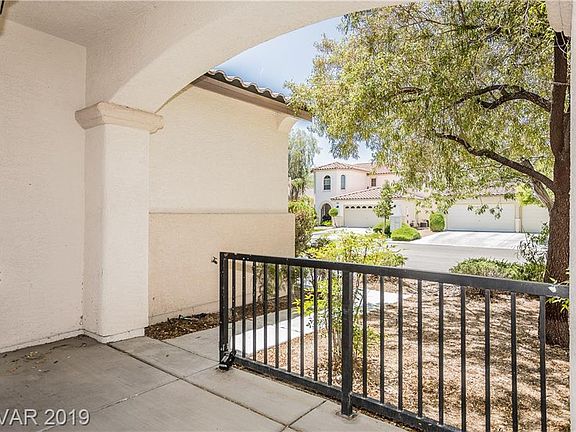 5th image of 9254 Eaton Creek Ct