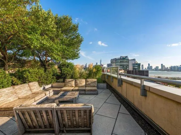 450 West 17th Street image 20 of 26