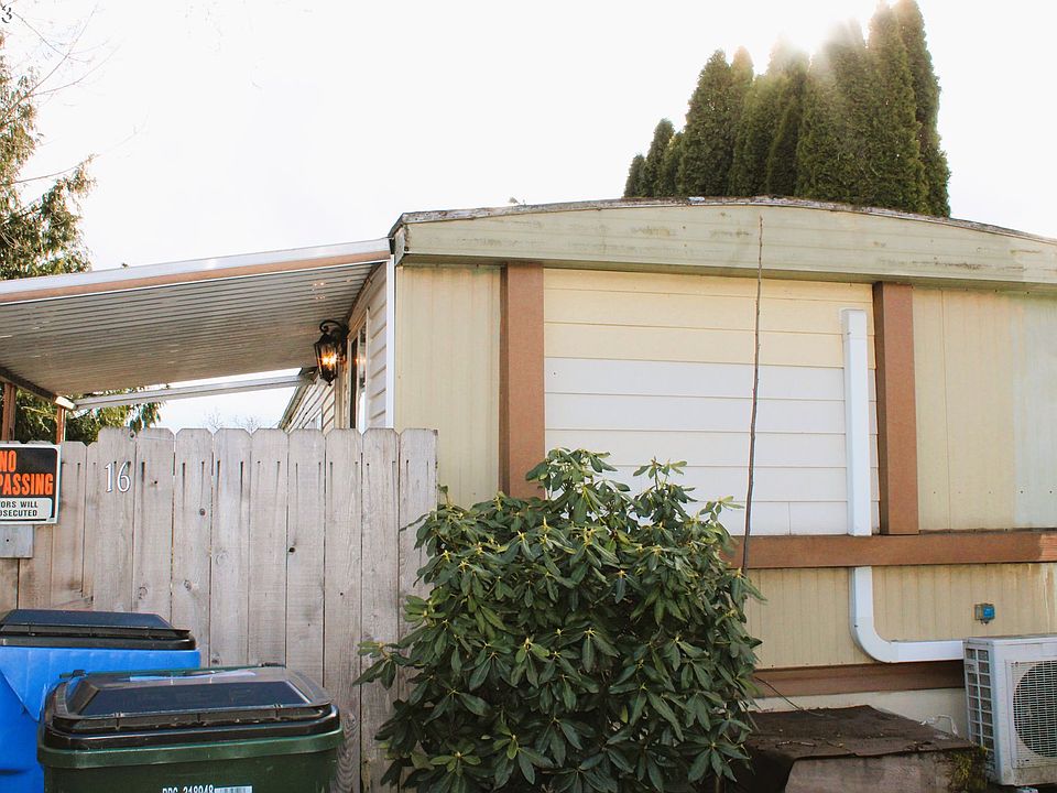 1st image of 5900 NE 131st Ave Unit 16